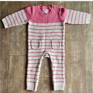 NWOT Baby Gap 3-6 months Brennan sweater onesie